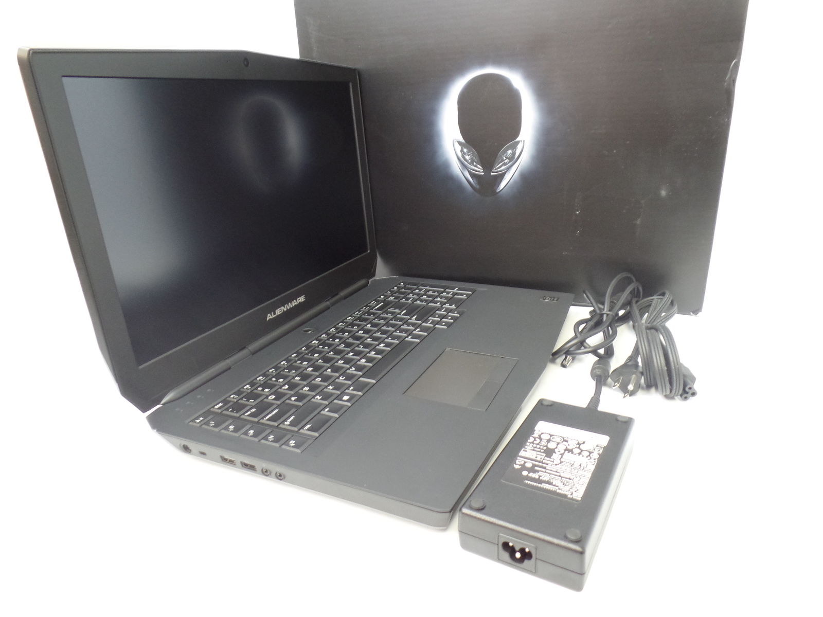 Alienware 17 R2 17.3" FHD i7-4710HQ 2.5GHz 16GB 1TB +256GB GTX 970M W10 Laptop U
