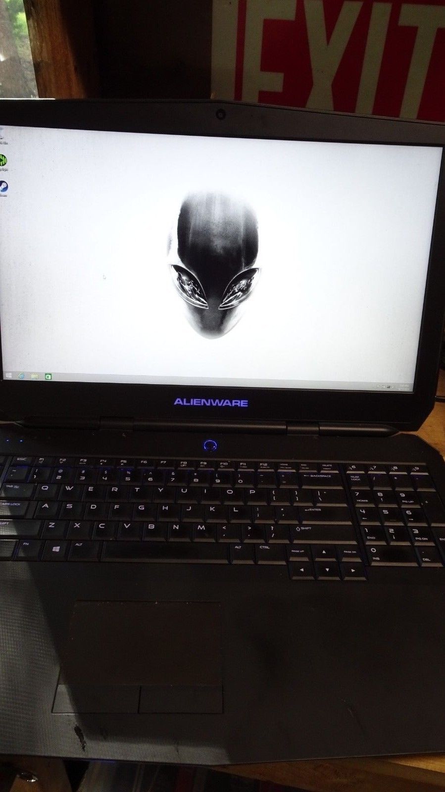Alienware Laptop - 17 R3, i7 - 4720HQ - 2.6 GHz - 8GB - GTX 970M - 1TB