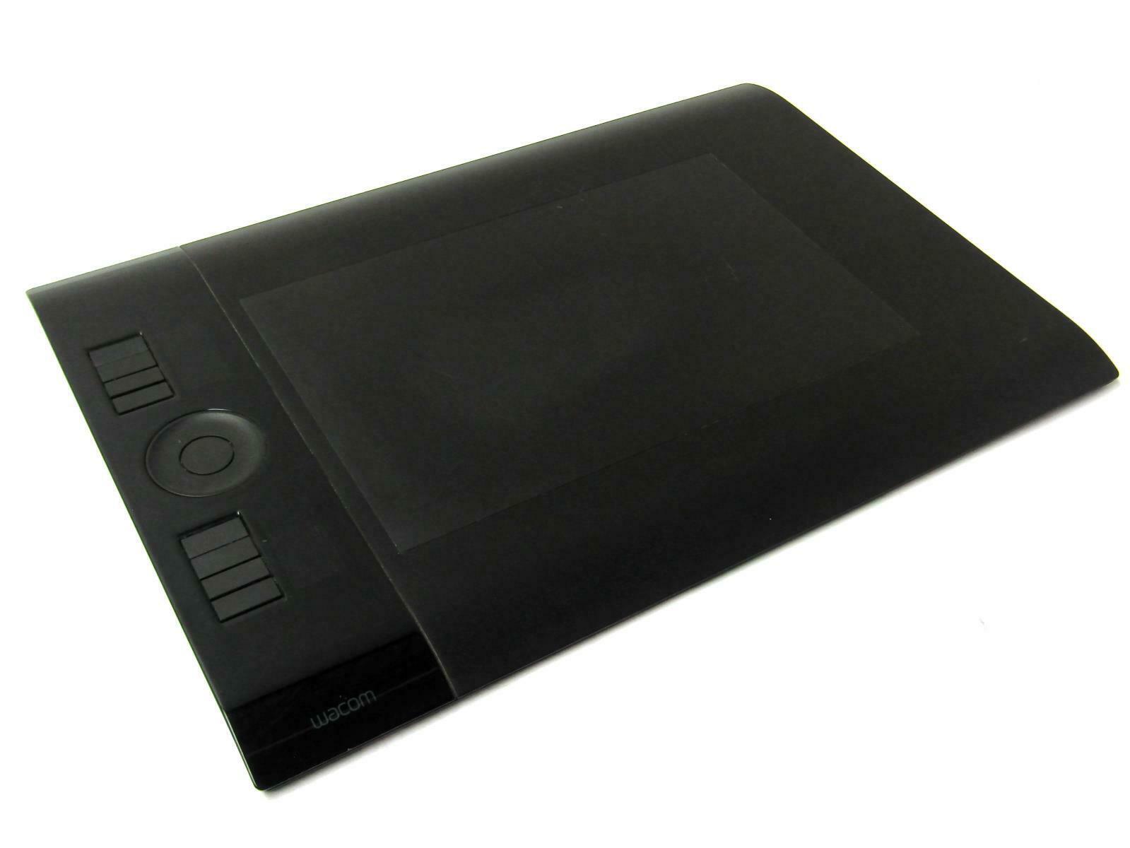 *Wacom INTUOS PTK-640 Black Medium Drawing Tablet (Tablet Only)