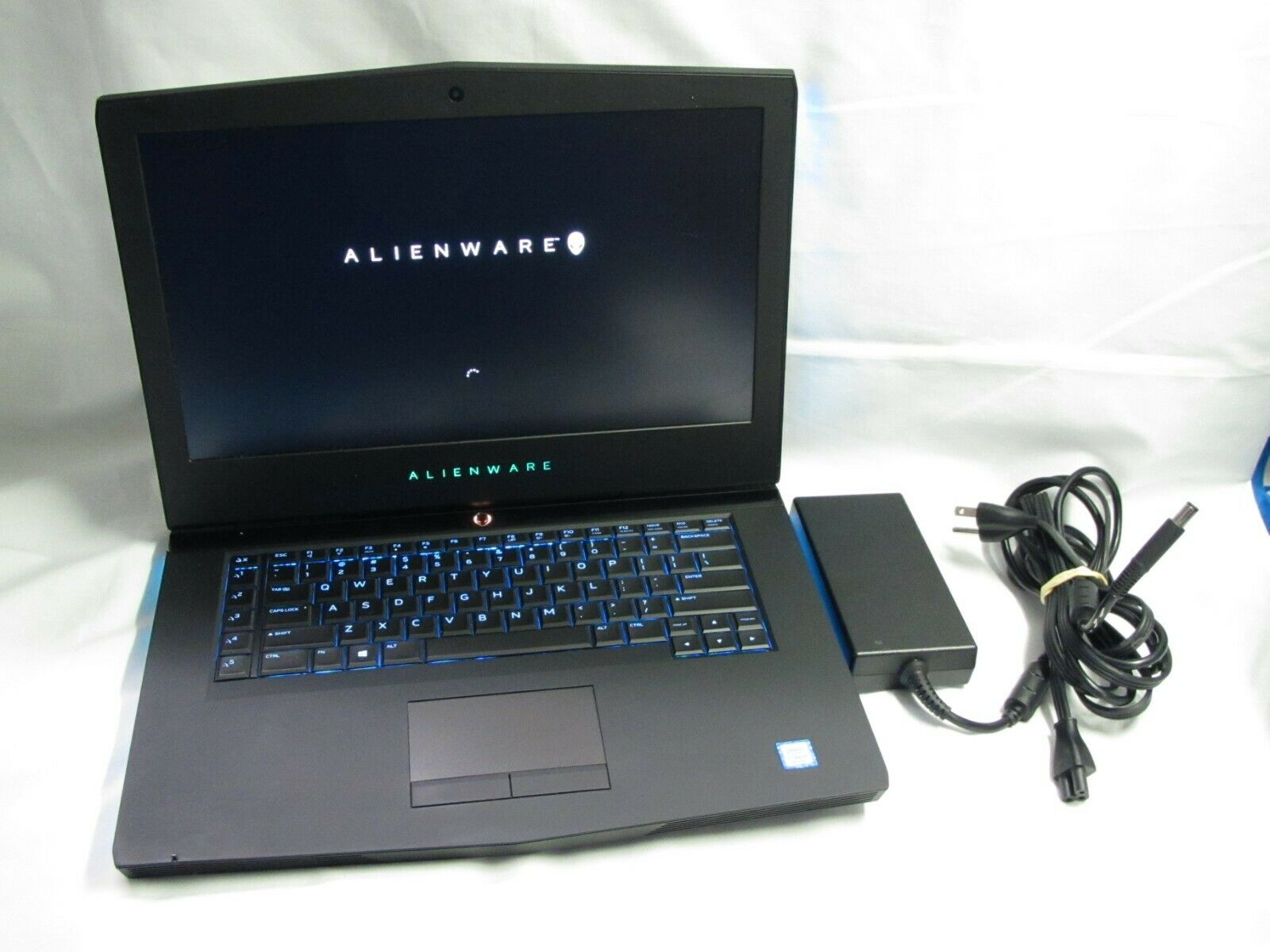 Alienware 15 R4 i7-8750H 2.2GHz 1TB HDD 128GB SSD 16GB ⭐Near Mint⭐