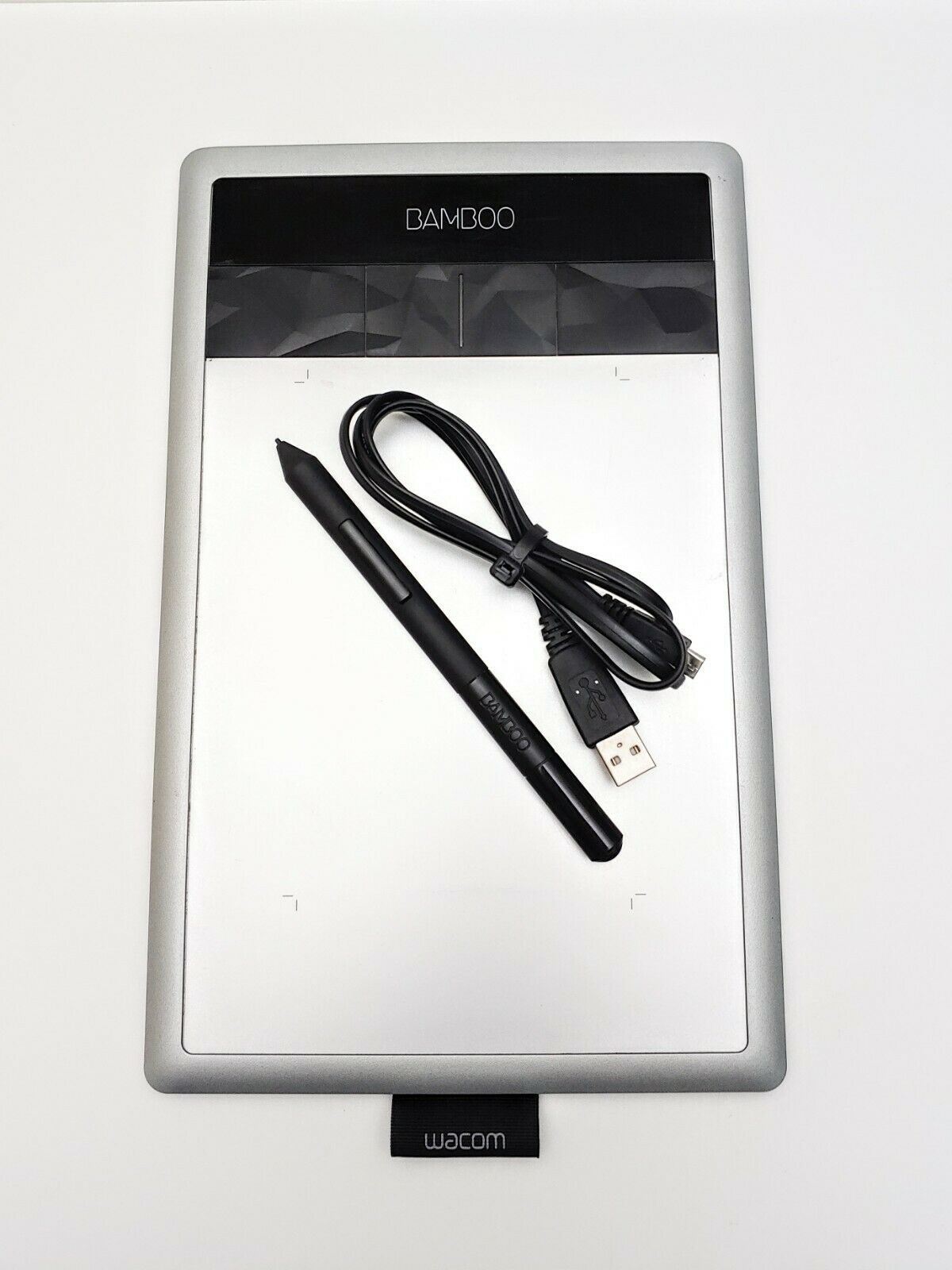 Wacom Bamboo CTH-470 Drawing Graphics Tablet With Pen