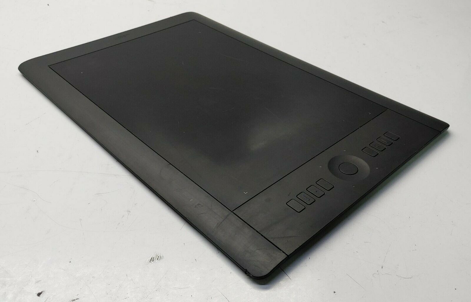 Wacom Intuos Pro Large Black Pen Graphic Drawing Tablet PTH-851/K