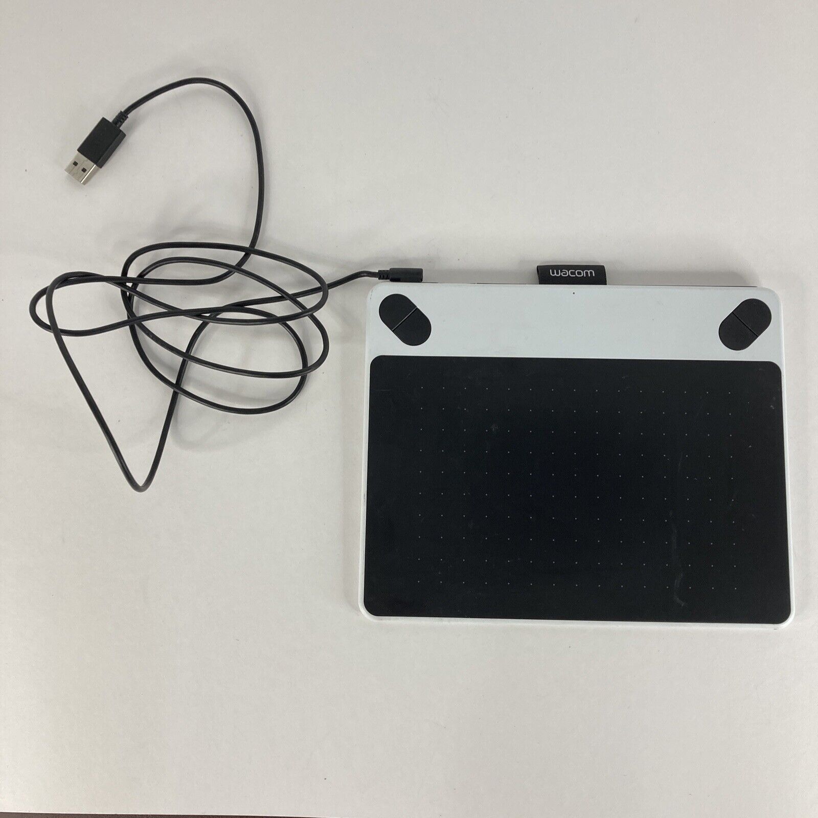Wacom Intuos Draw Tablet CTH-490 NO PEN OR BATTERY
