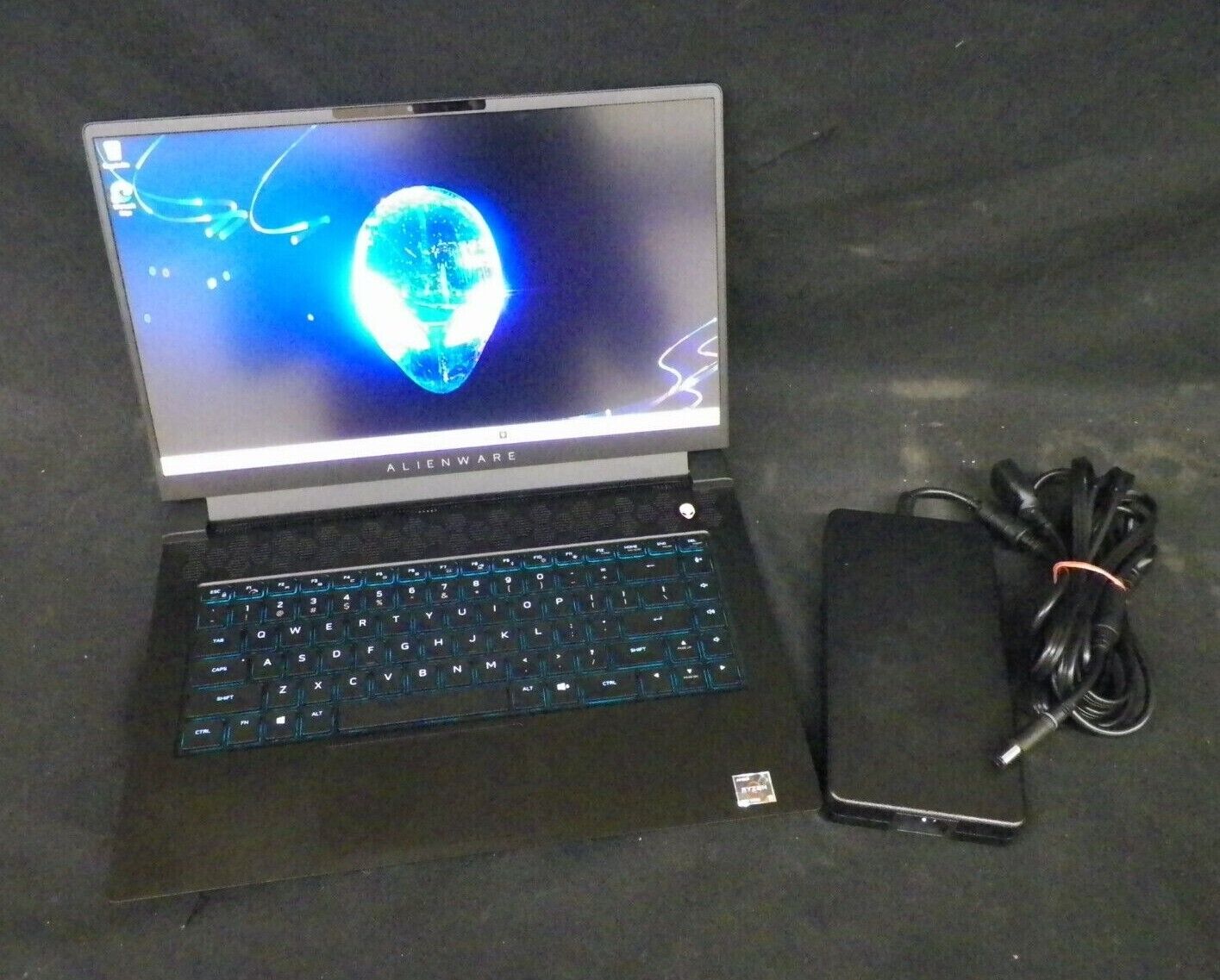 Alienware M15 P109F Ryzen Edition R5 15.6" Gaming Laptop Computer